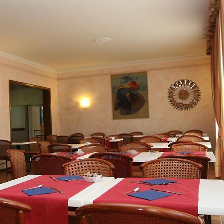 לידו די קאמאיורה Hotel La Palma מראה חיצוני תמונה