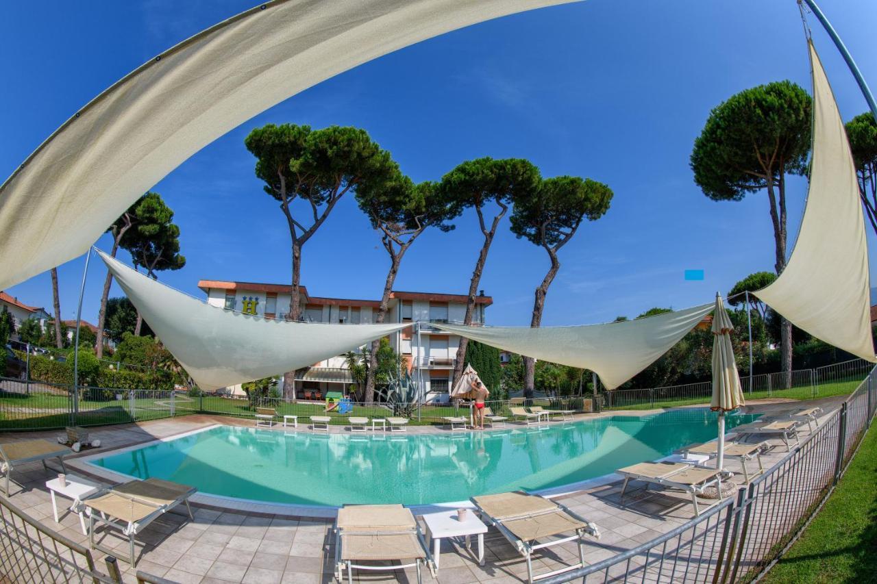 לידו די קאמאיורה Hotel La Palma מראה חיצוני תמונה