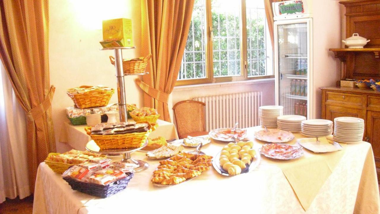 לידו די קאמאיורה Hotel La Palma מראה חיצוני תמונה